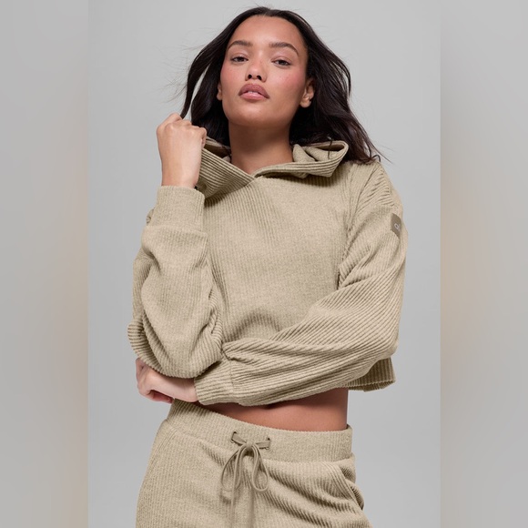 NWOT ALO Yoga Muse Hoodie Gravel Heather Size Medium - Picture 7 of 8